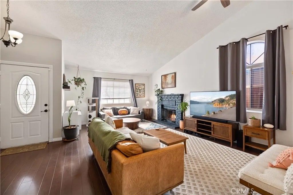 Photo of 3125 Edwards Ave, Rosamond, CA 93560 (MLS # SR26032063)