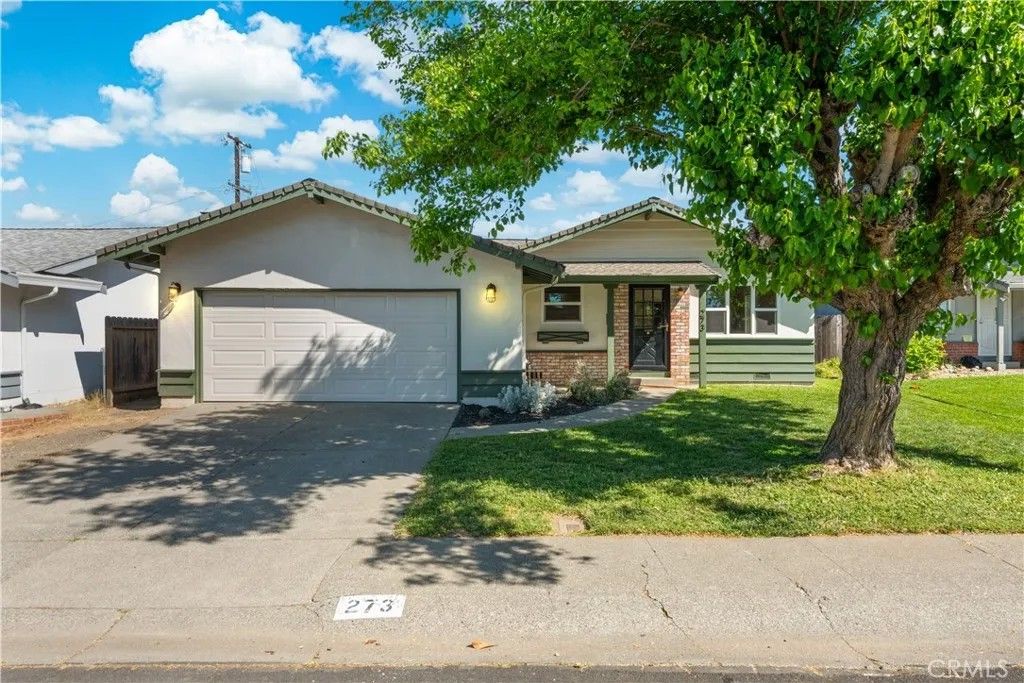 Photo of 273 Solano Ln, Vacaville, CA 95688 (MLS # OC26076563)