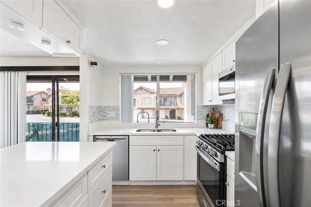 Photo of 1022 Grape ST, San Marcos, CA 92069 (MLS # SW26110218)