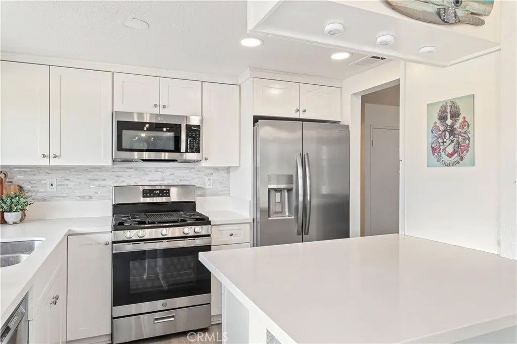 Photo of 1022 Grape ST, San Marcos, CA 92069 (MLS # SW26110218)