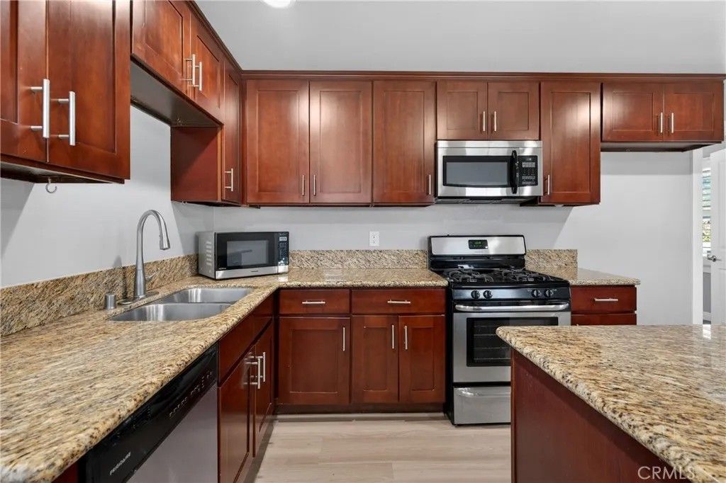 Photo of 1274 W 3rd St, San Pedro, CA 90732 (MLS # SB26014469)