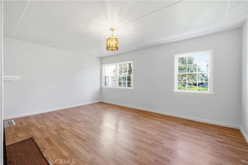 511 E Maple
