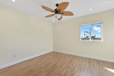 Tiny photo for 8805 Larkdale Avenue, San Diego, CA 92123 (MLS # PTP2507685)
