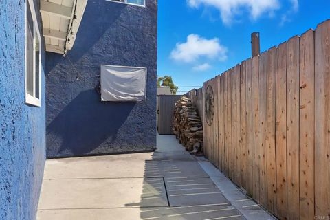 Tiny photo for 8805 Larkdale Avenue, San Diego, CA 92123 (MLS # PTP2507685)