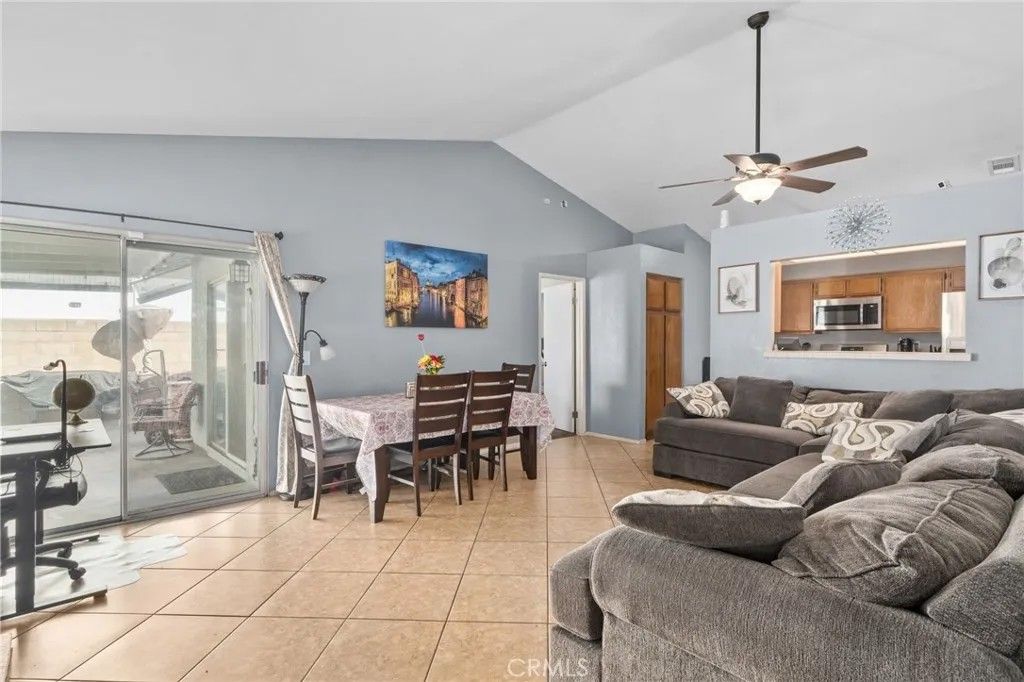 Photo of 10116 Bedford Dr, Rancho Cucamonga, CA 91730 (MLS # CV26036294)