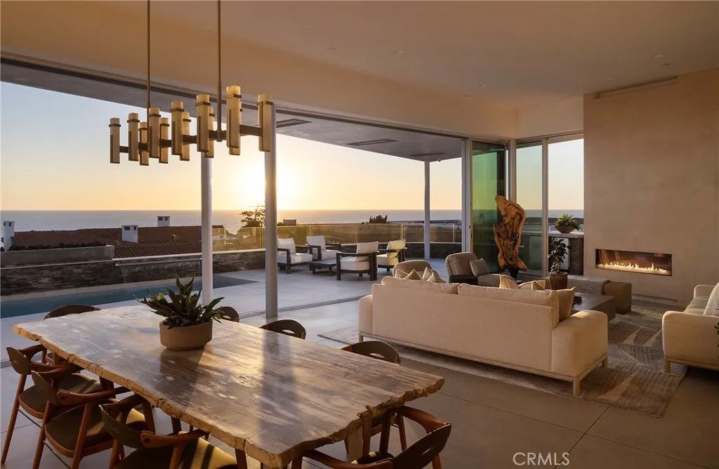 305 Calle Francesca