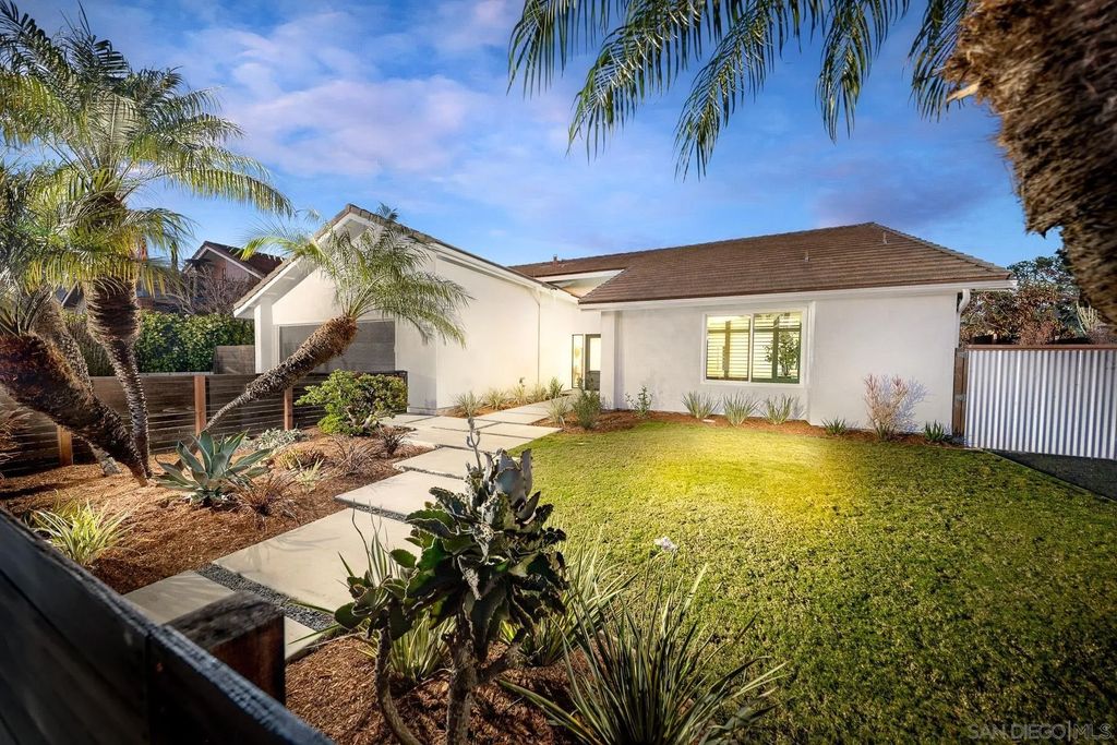 Photo of 1028 Daisy Ave, Carlsbad, CA 92011 (MLS # 260002109)