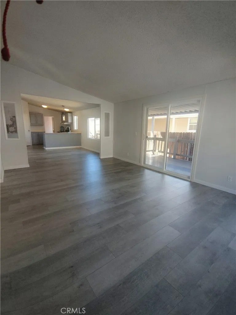 80 E Dawes St 69