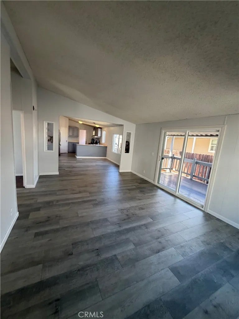 80 E Dawes St 69