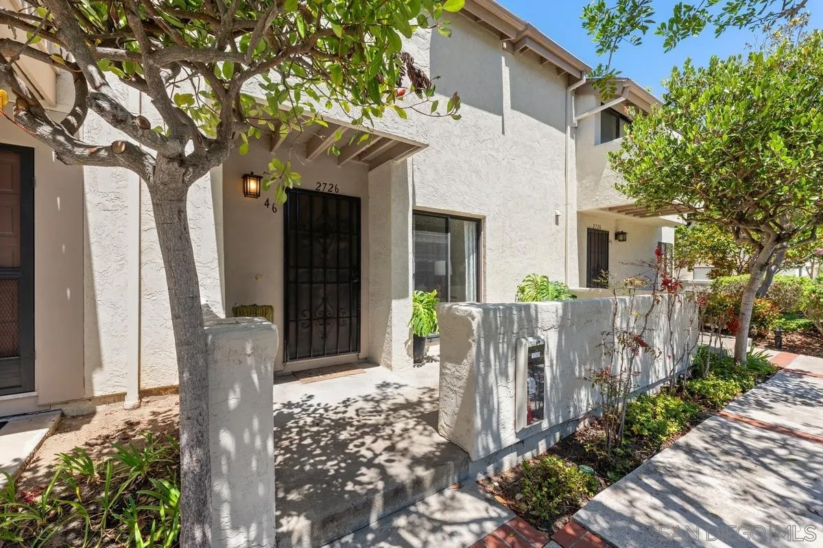 2726 Ariane Dr 46
