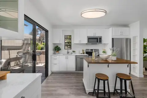 2726 Ariane Dr Unit 46, San Diego, CA 92117 - #: 260016178