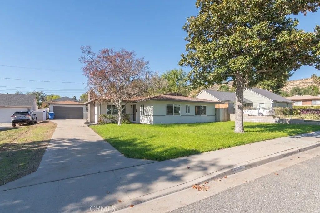 Photo of 5659 Carson Road, Riverside, CA 92506 (MLS # TR25267272)