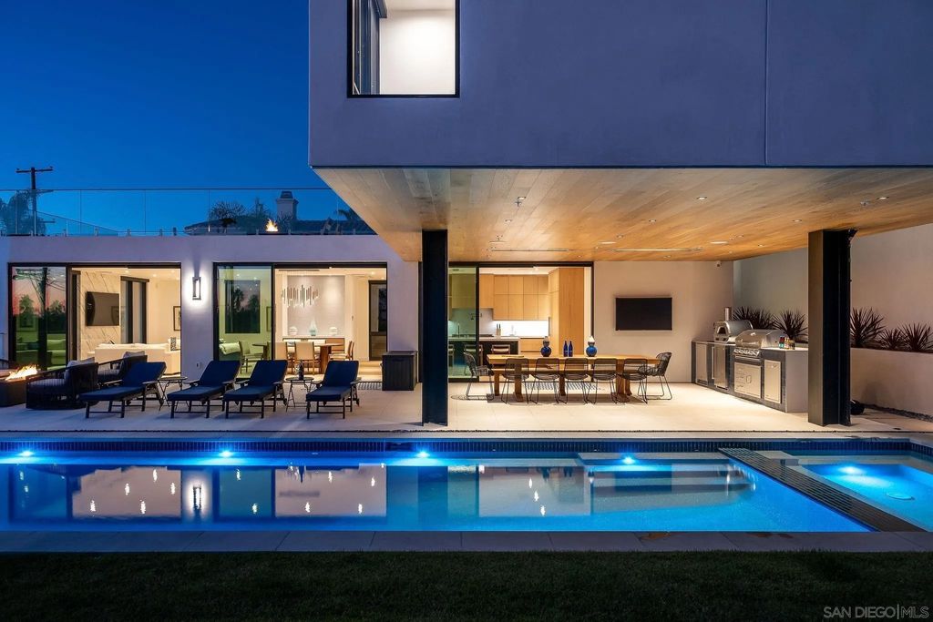 Photo of 1605 Burgundy Rd, Encinitas, CA 92024 (MLS # 250042157)