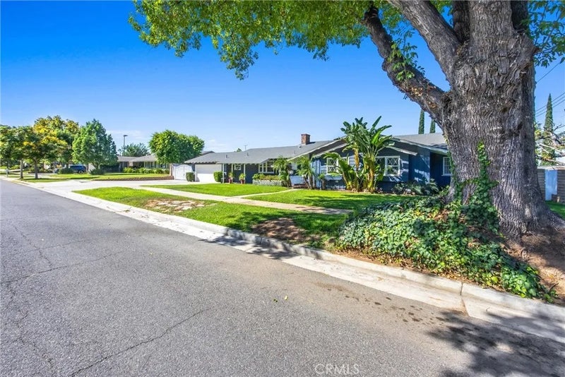 5479 Chatham Drive
