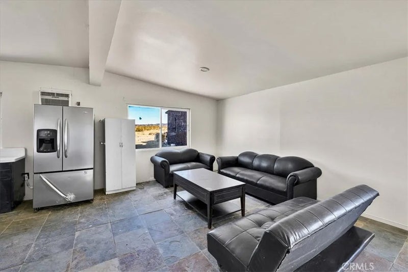 87101 29 Palms Highway