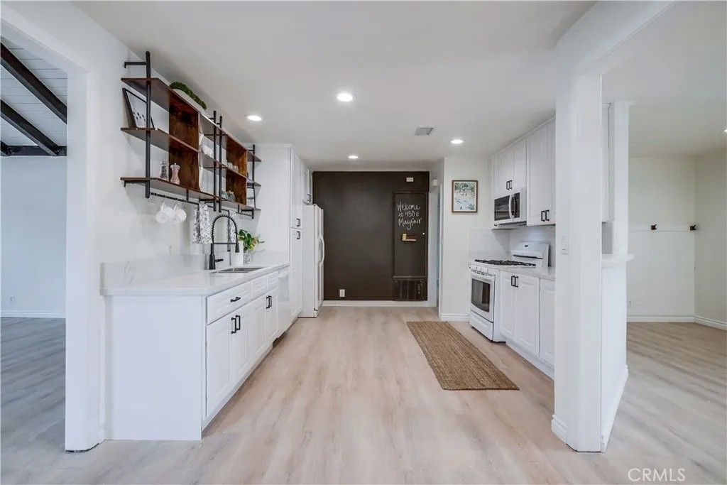 Photo of 430 E Mayfair Avenue, Orange, CA 92867 (MLS # OC26053652)