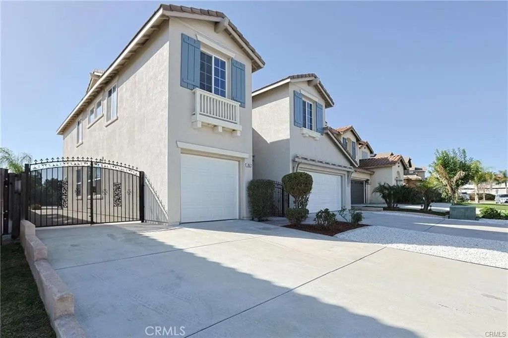 Photo of 26523 Bladen Avenue, Murrieta, CA 92562 (MLS # OC26066445)