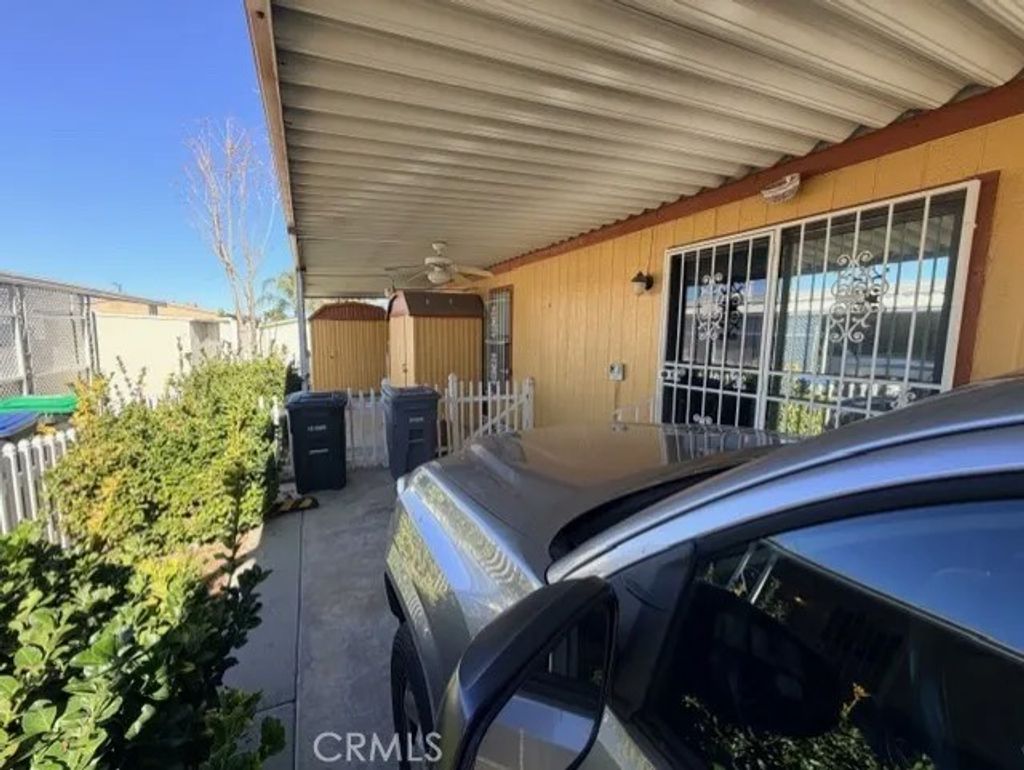 Photo of 1400 Camino Real Circle, Hemet, CA 92543 (MLS # SW25273993)