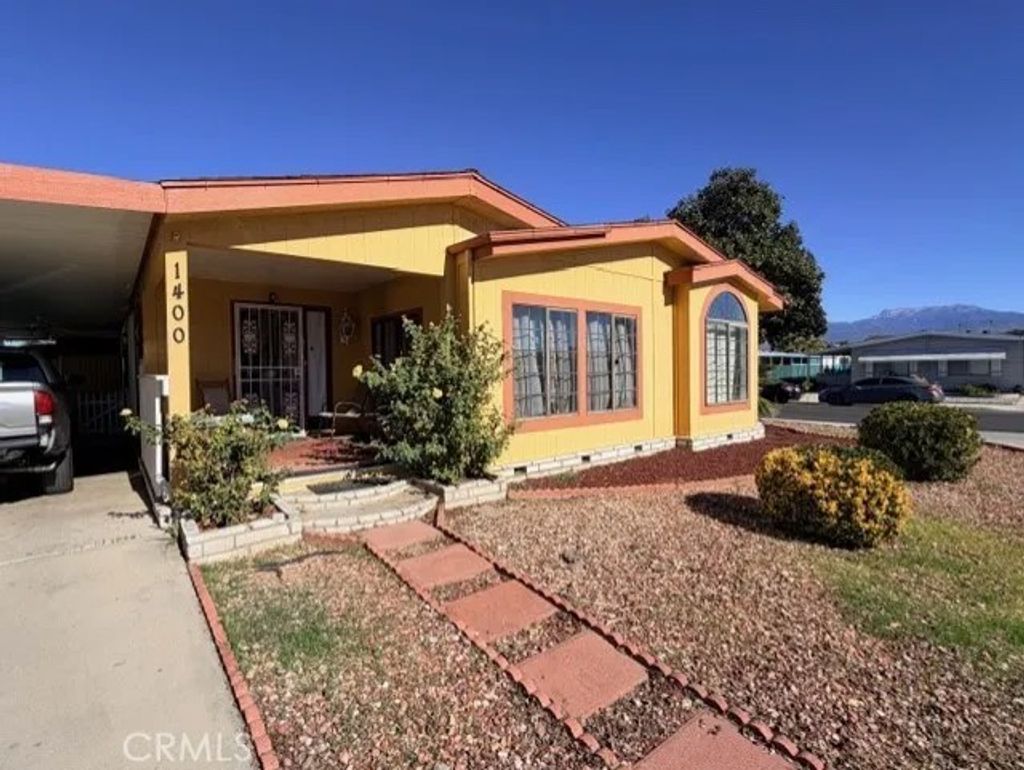 Photo of 1400 Camino Real Circle, Hemet, CA 92543 (MLS # SW25273993)