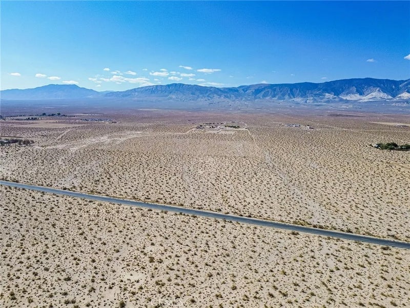 38000 Old Woman Springs