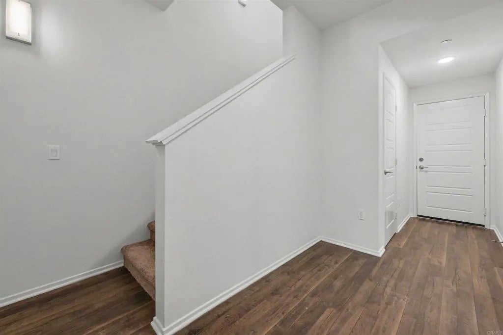 1320 sandcliff 42