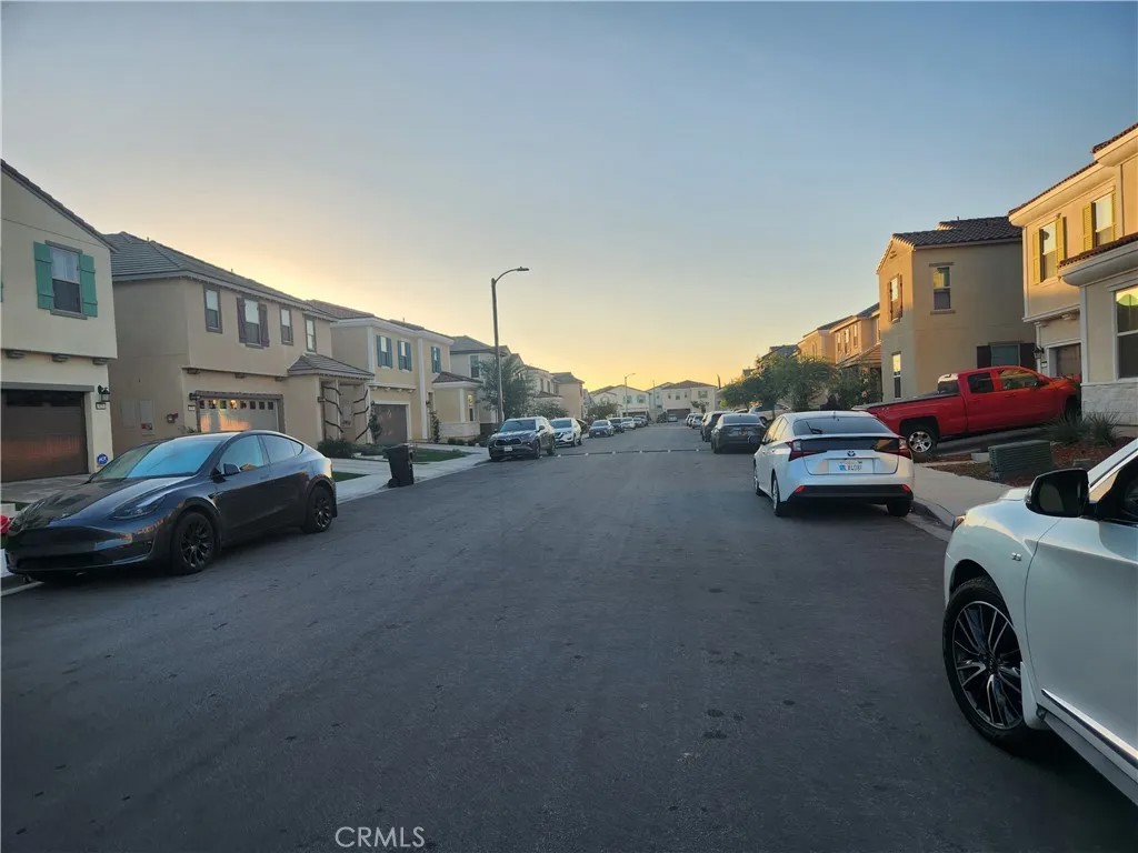 938 W Jasmine Way