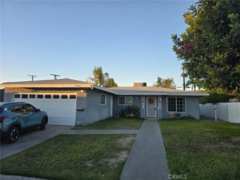Photo of 81790 Arus Avenue, Indio, CA 92201 (MLS # HD25275952)
