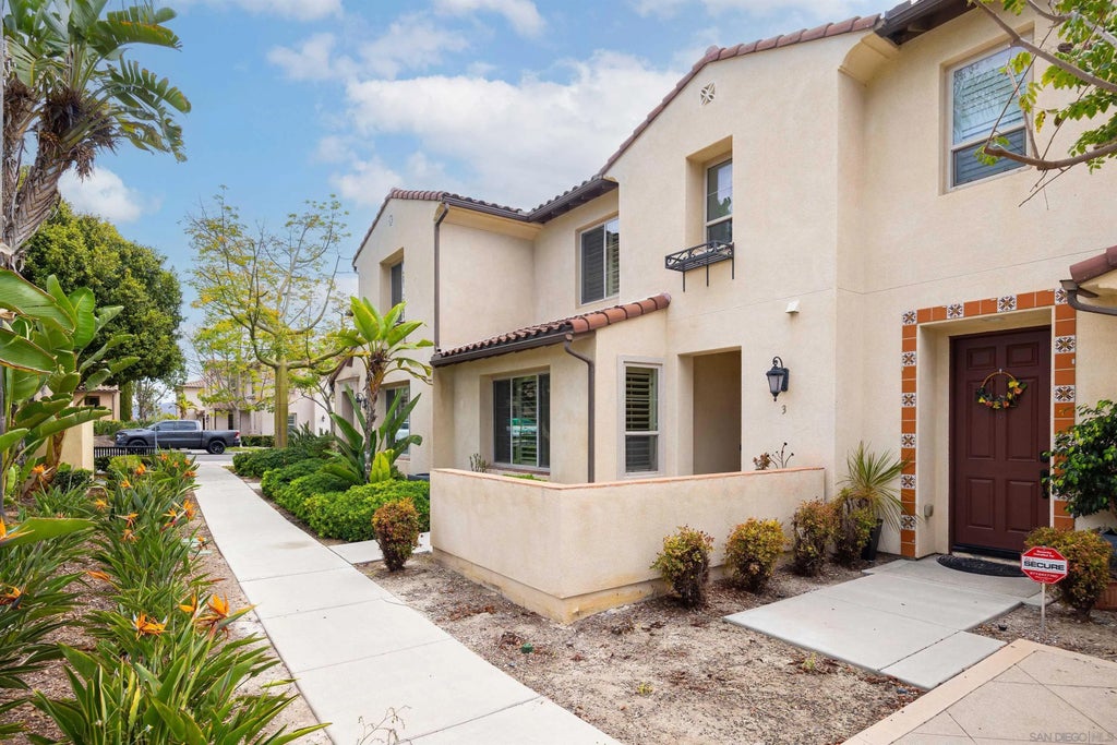 Photo of 2221 Capistrano Way #3, Chula Vista, CA 91915 (MLS # 260024967)