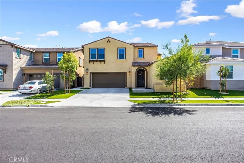 16775 Fern Pine