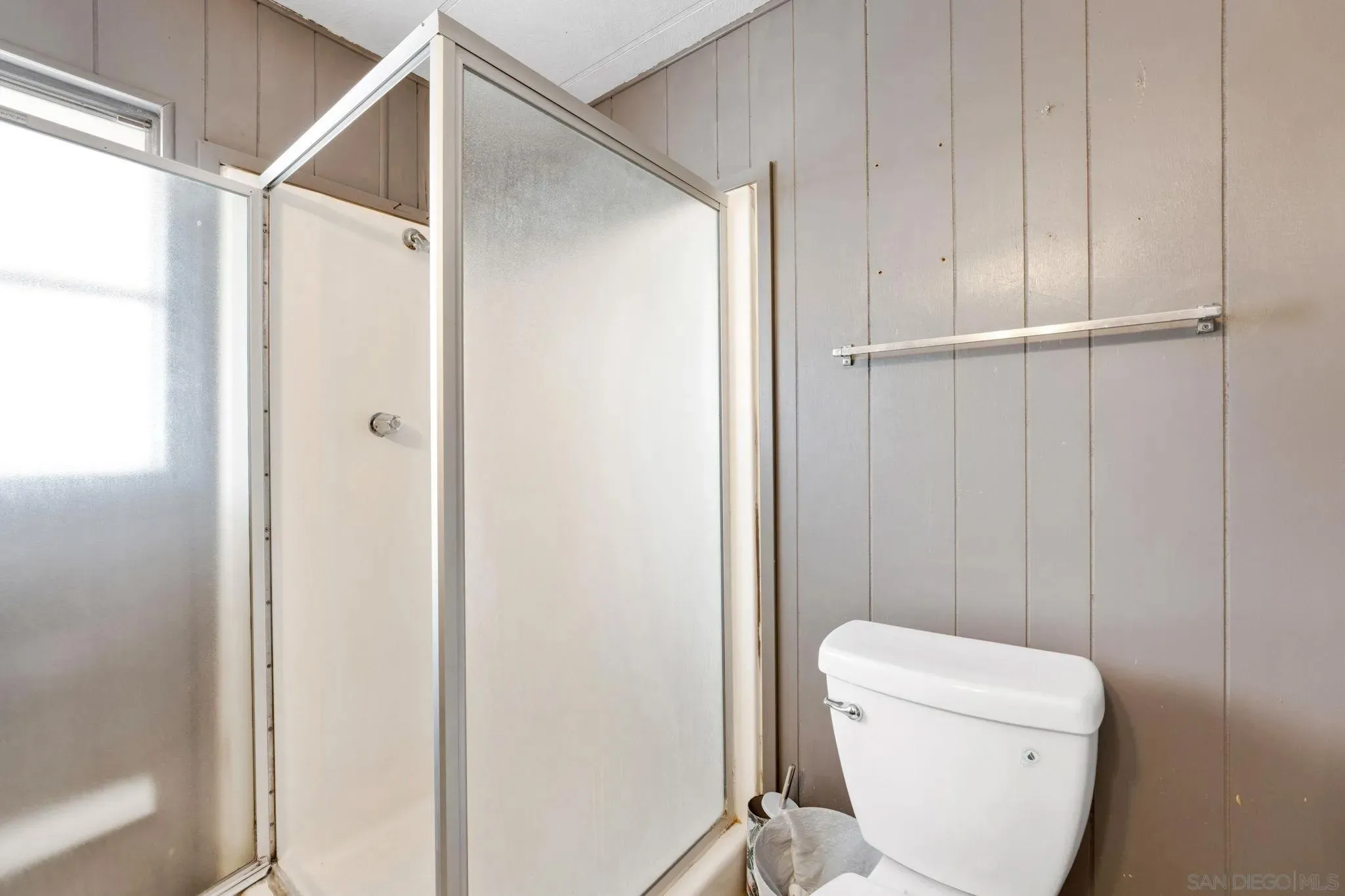 San Diego, California 92105, United States, 2 Bedrooms Bedrooms, ,2 BathroomsBathrooms,Residential,Active,178510