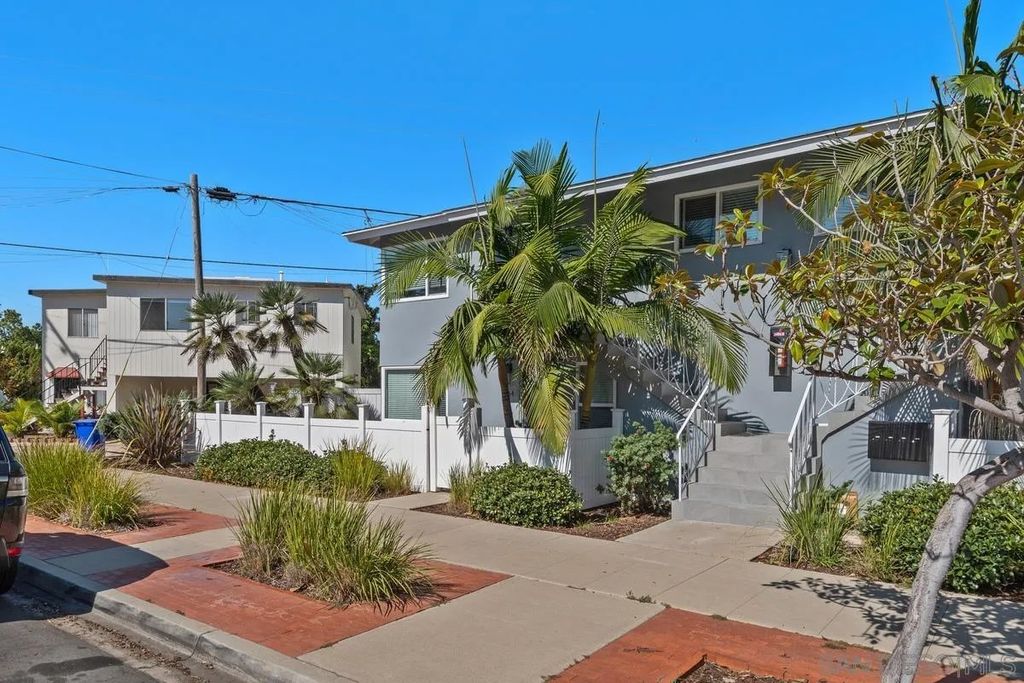Photo of 854 Olive Avenue, Coronado, CA 92118 (MLS # 250035230)