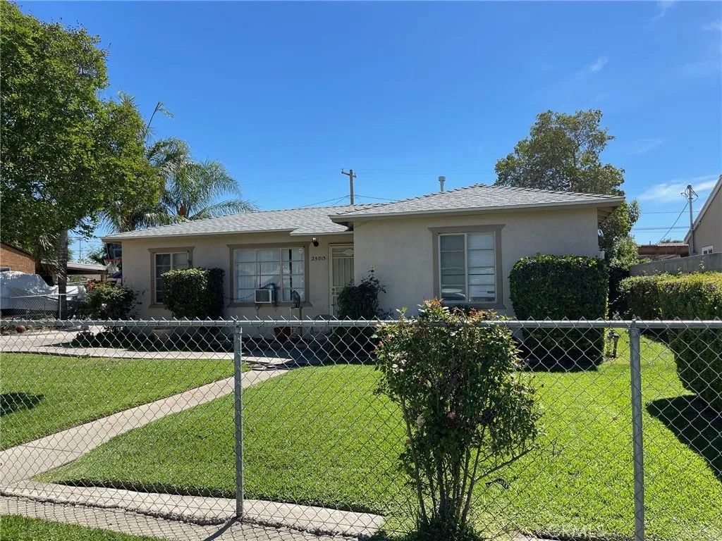 Photo of 25015 Union Street, San Bernardino, CA 92410 (MLS # IV26073040)
