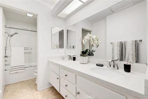 Tiny photo for 55 Costero Aisle #239, Irvine, CA 92614 (MLS # OC25243087)