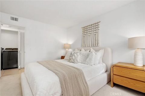 Tiny photo for 55 Costero Aisle #239, Irvine, CA 92614 (MLS # OC25243087)