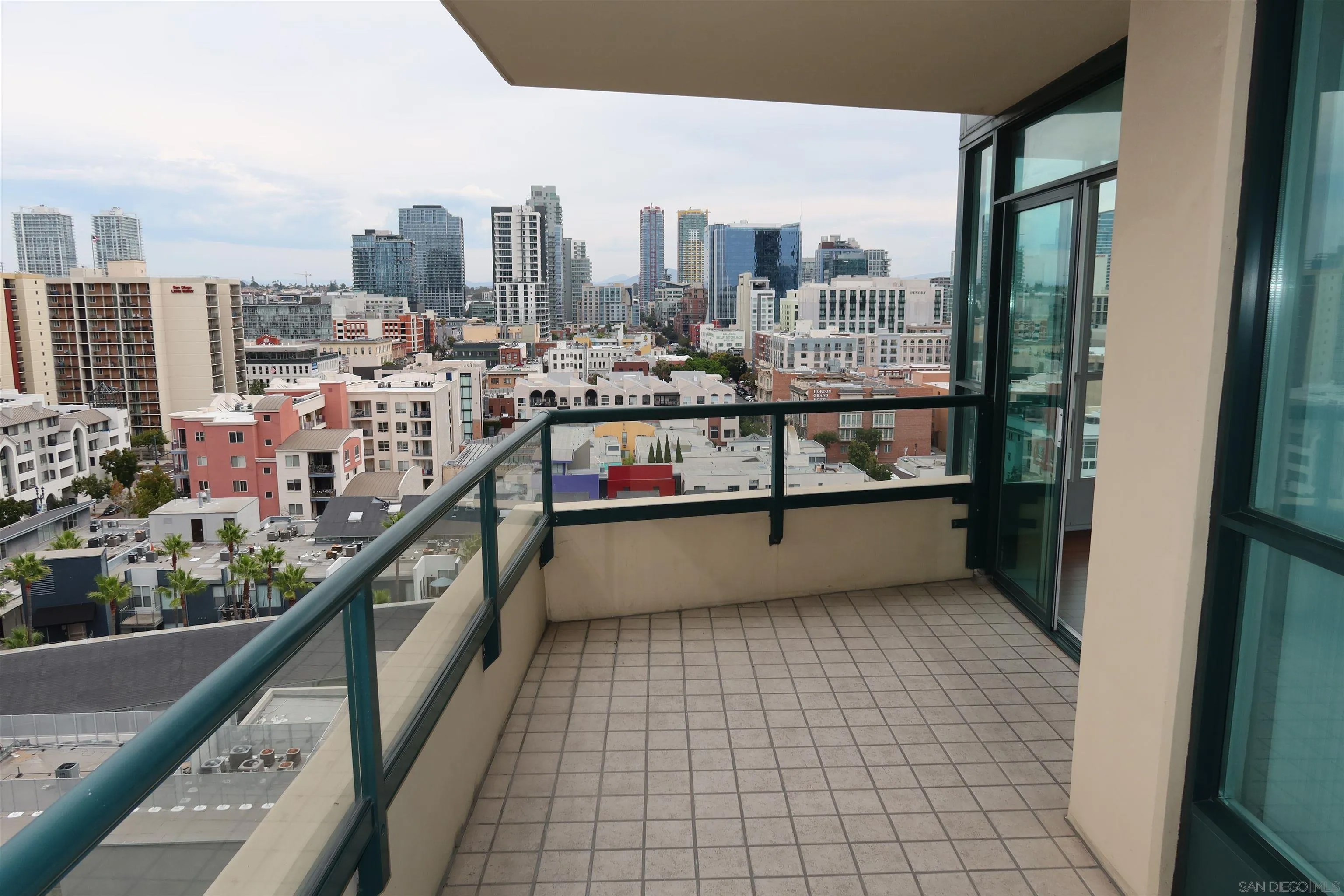 510 1st Ave 1201