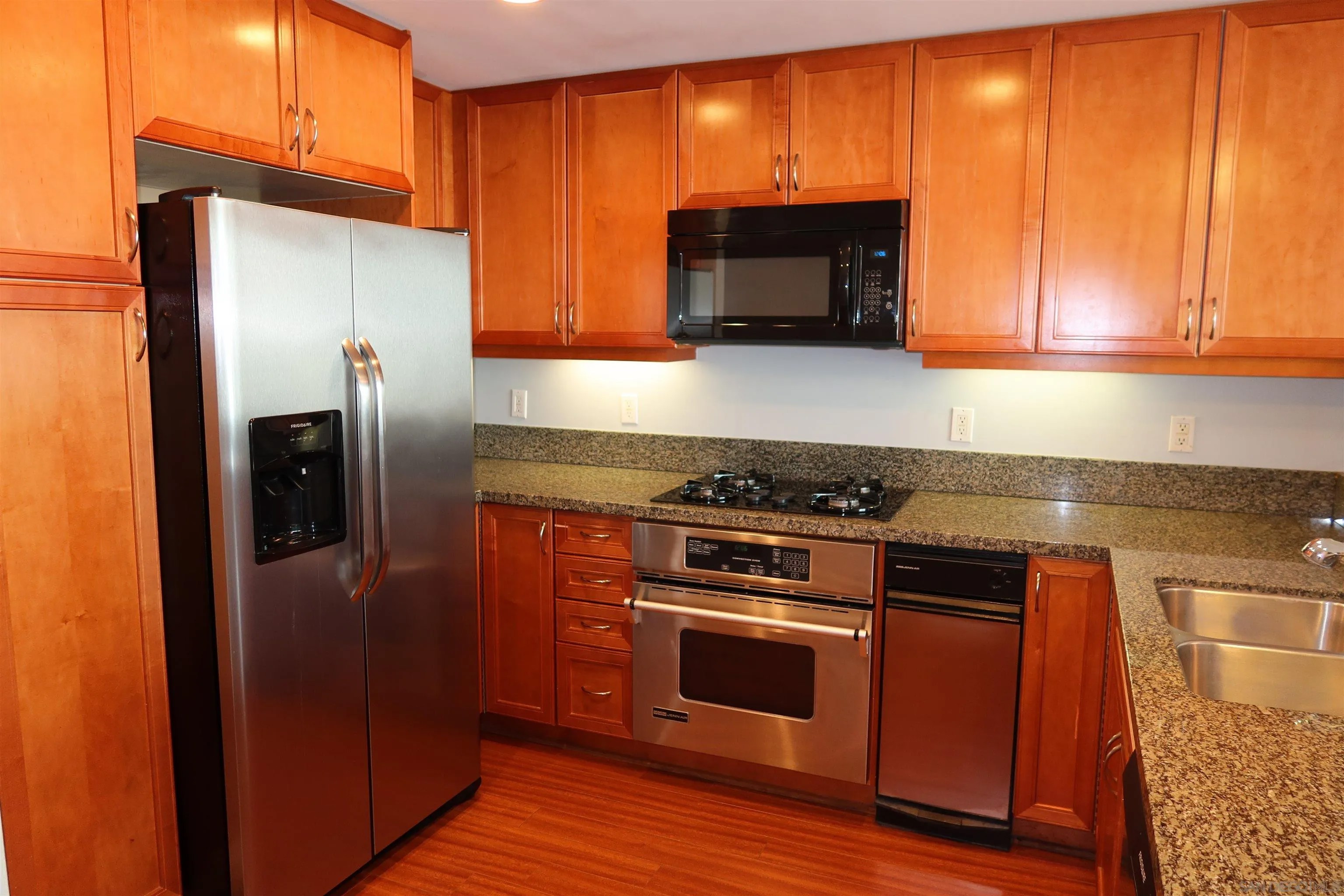510 1st Ave 1201