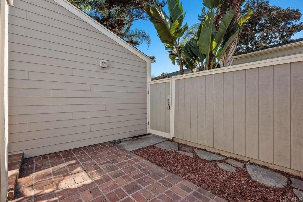Photo of 1819 Milbank Rd, Encinitas, CA 92024 (MLS # NDP2602775)