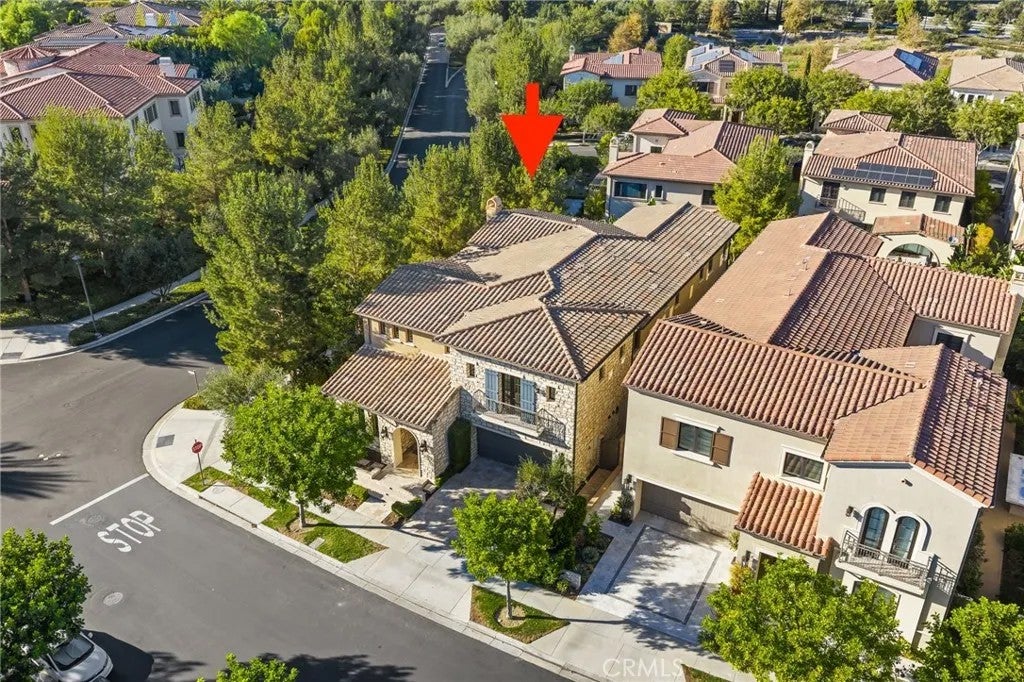 119 Gardenview