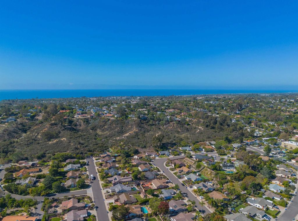 Photo of 0 Crest Dr, Encinitas, CA 92024 (MLS # 250045003)