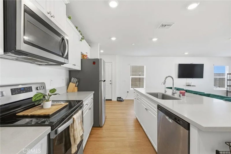 25457 Pine Ridge