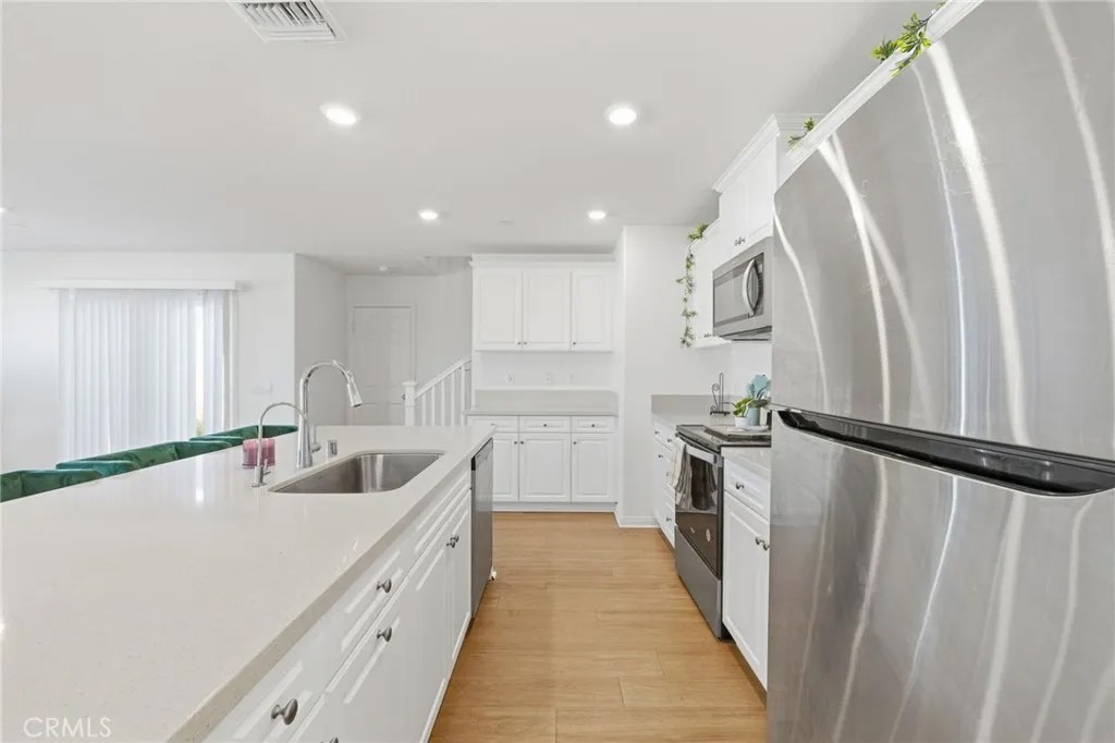 25457 Pine Ridge