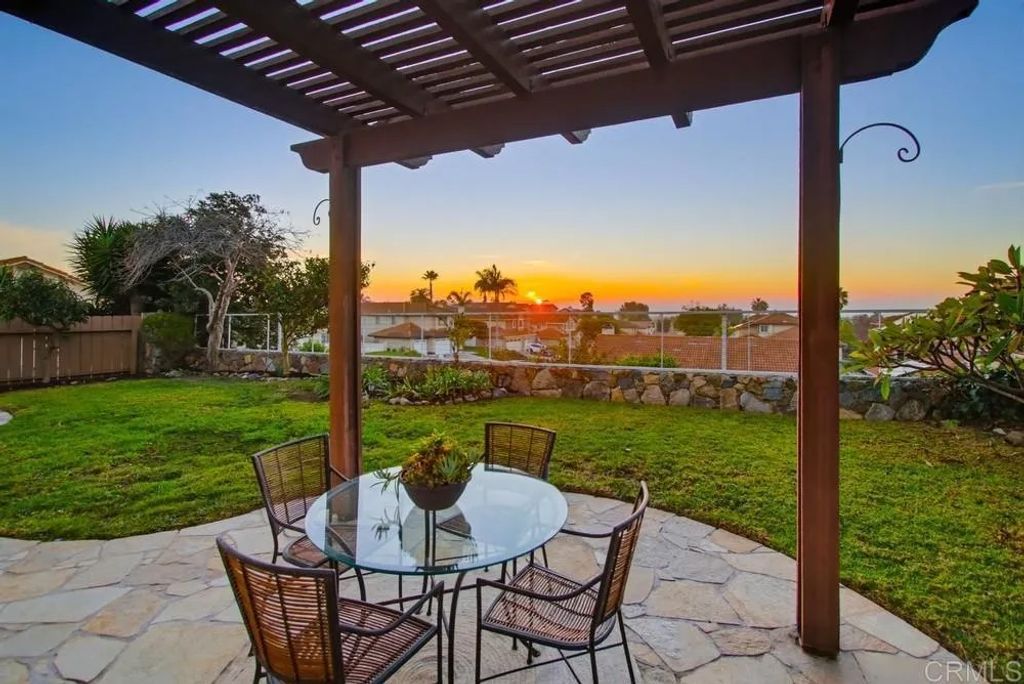 Photo of 14420 Meadowrun Street, San Diego, CA 92129 (MLS # NDP2511518)