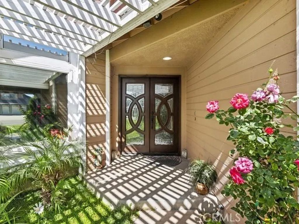 Photo of 2220 Bloomfield Lane, Corona, CA 92882 (MLS # RS26016276)