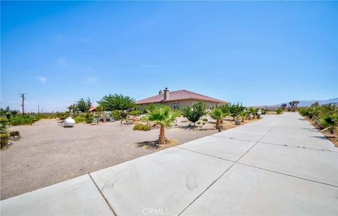 Tiny photo for 3789 Luna Road, Phelan, CA 92371 (MLS # PW26072452)