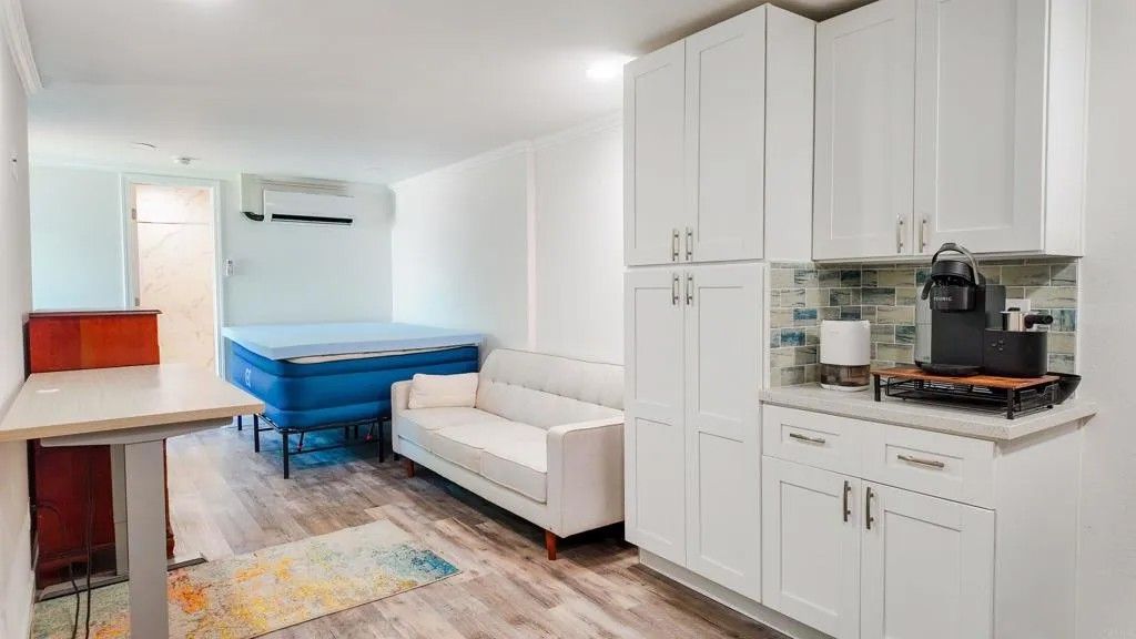 Photo of 137 Carnation Ave #B, Imperial Beach, CA 91932 (MLS # PTP2603066)