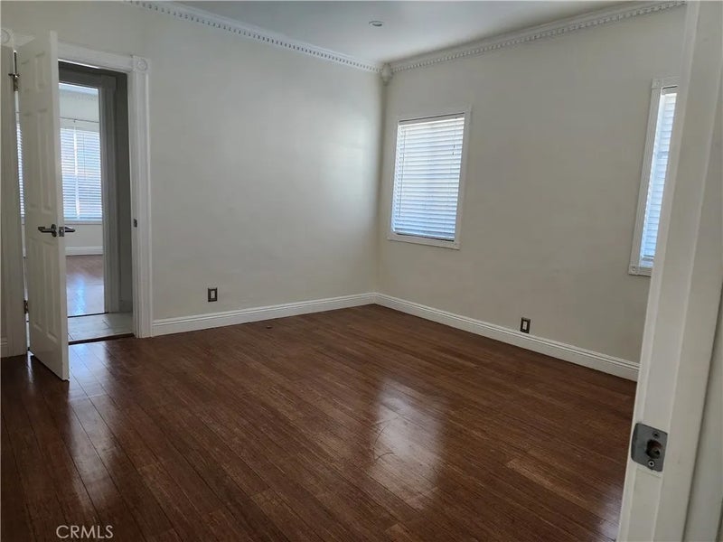 840 S Dunsmuir