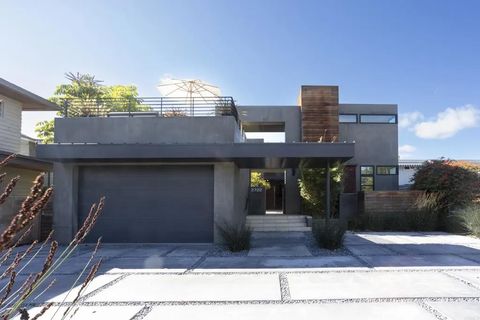 2722 Camino Del Mar Del Mar CA 92014