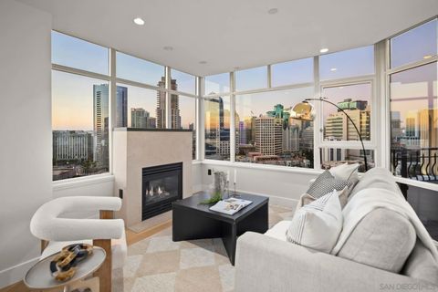 Tiny photo for 700 W Harbor #2101, San Diego, CA 92101 (MLS # 250038131)