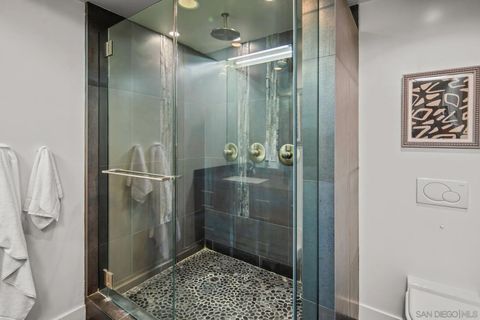 Tiny photo for 700 W Harbor #2101, San Diego, CA 92101 (MLS # 250038131)