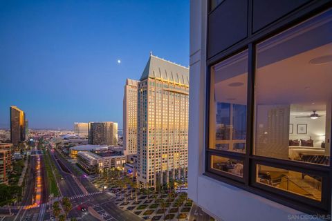 Tiny photo for 700 W Harbor #2101, San Diego, CA 92101 (MLS # 250038131)